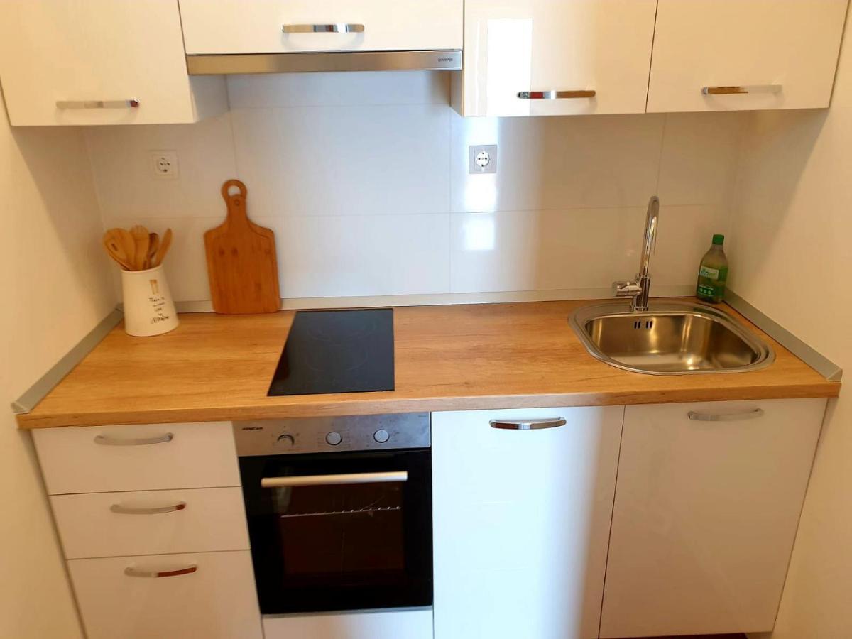 Apartments Kuzmanic Omiš Extérieur photo