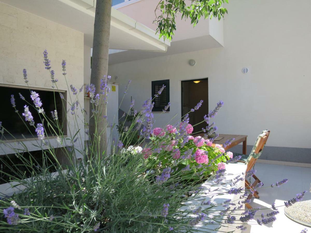 Apartments Kuzmanic Omiš Extérieur photo